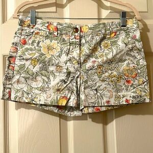 Gap floral chino shorts